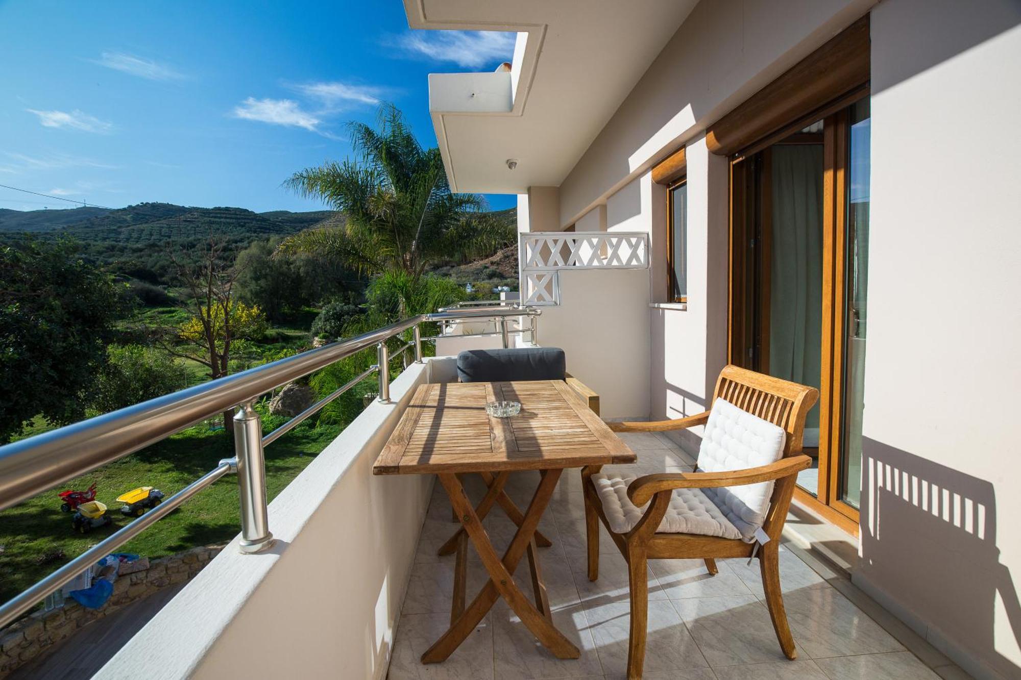 Arodamos Studios & Apts Kíssamos Exteriör bild