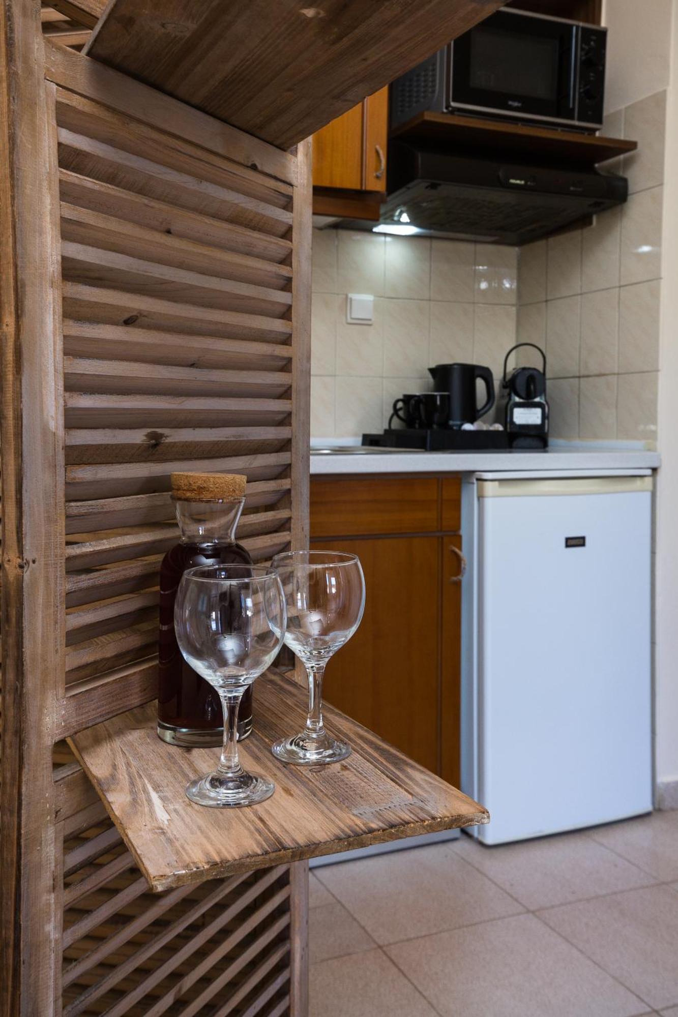 Arodamos Studios & Apts Kíssamos Exteriör bild